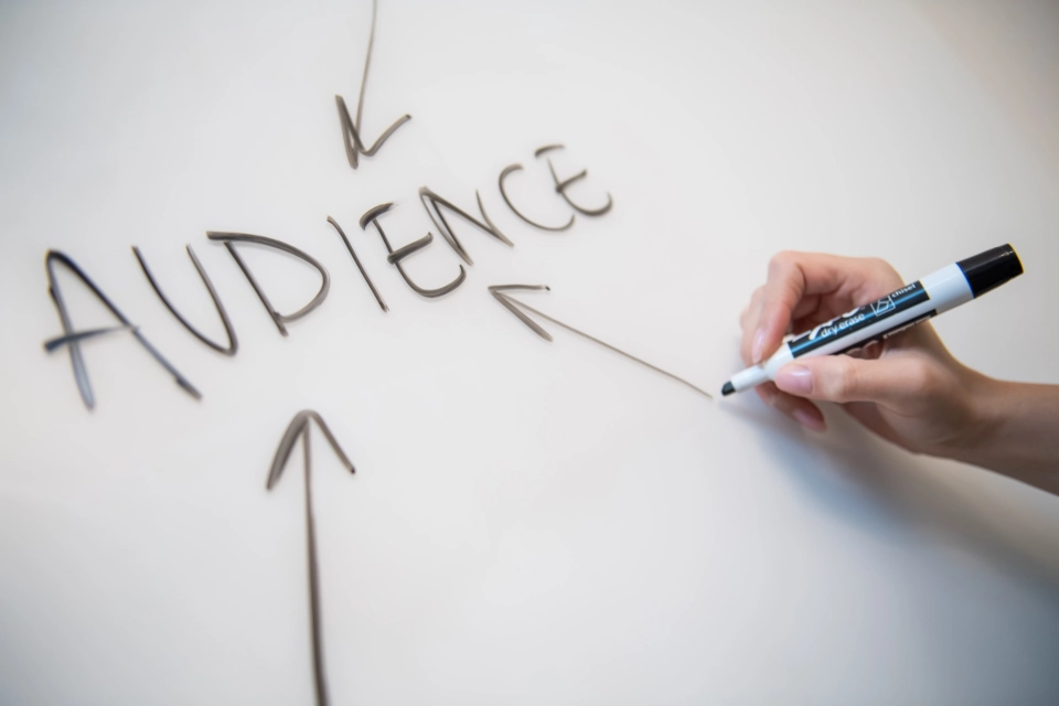 12 Retail Influencers You Can Partner With to Reach a Larger Audience 2