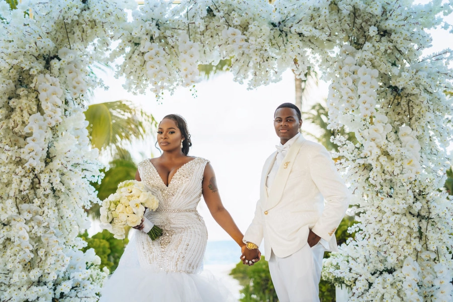 Tavin & Dahlia wedding photo